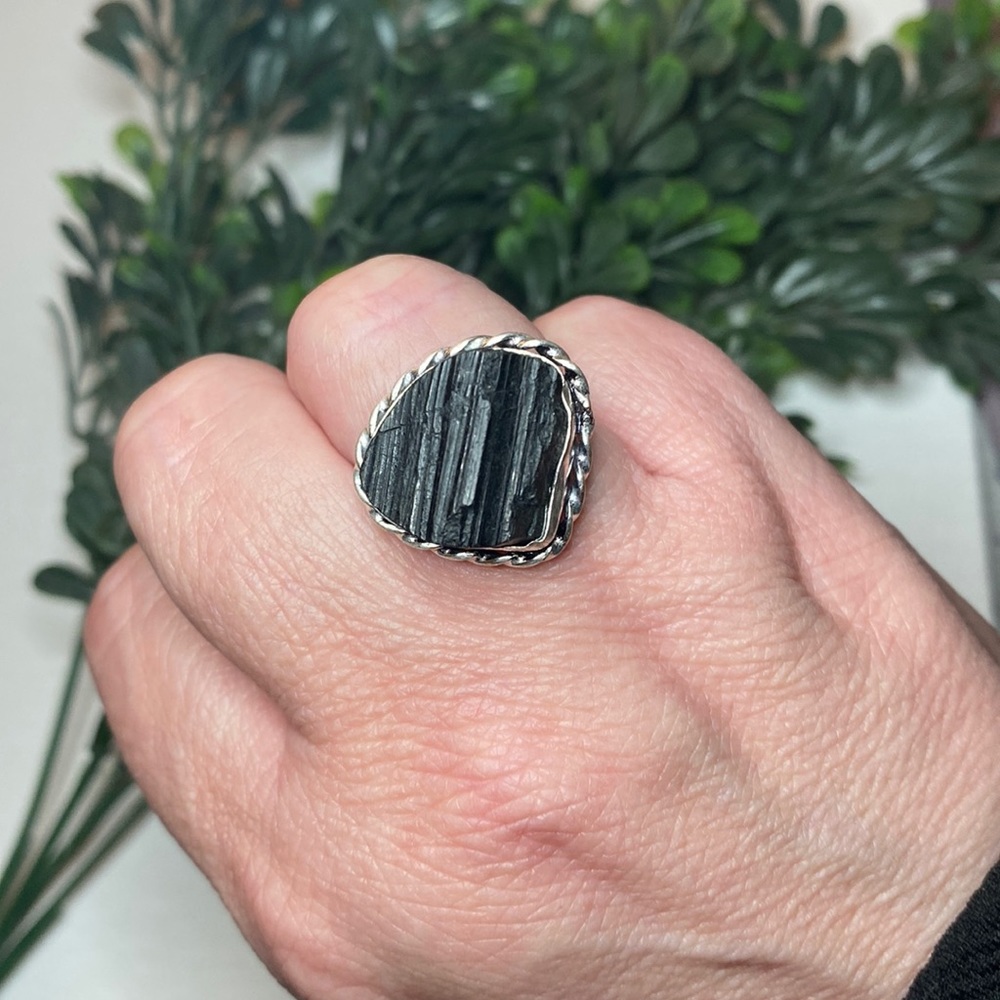 Rough Black Tourmaline 925 Silver Ring. Never worn. 7